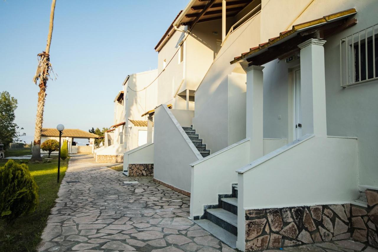 Parakladi Seaside Retreat Melíkia Esterno foto